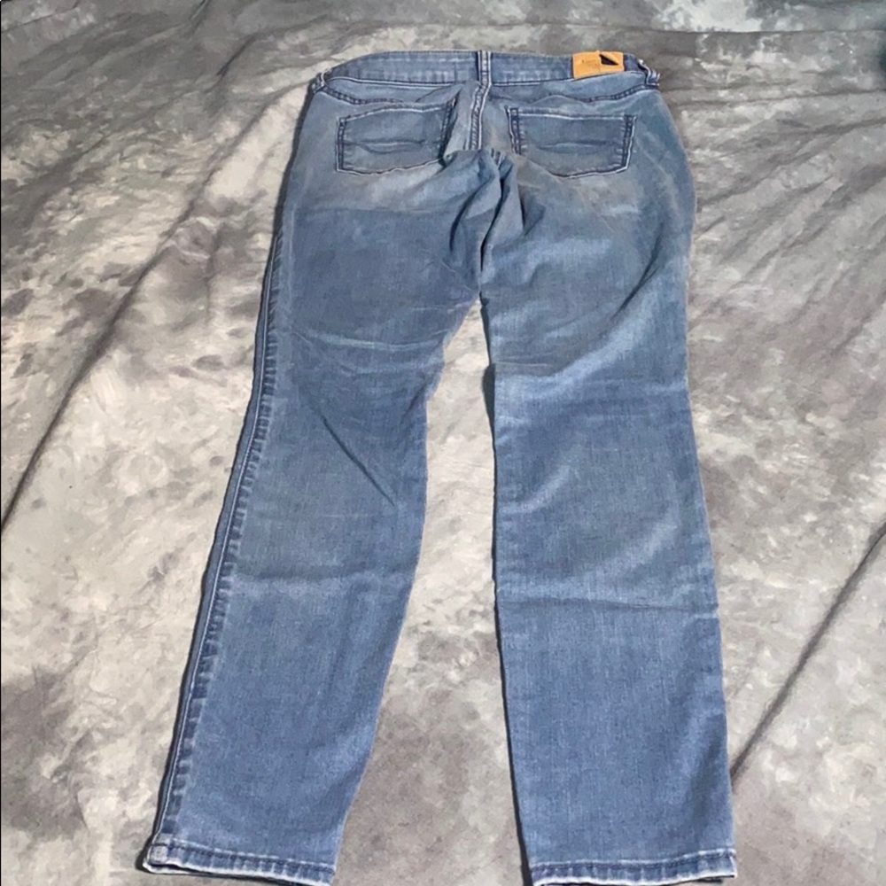 🥳 Host Pick 🥳 - Abercrombie & Fitch Distressed + Worn Jeans - Picture 15 of 16